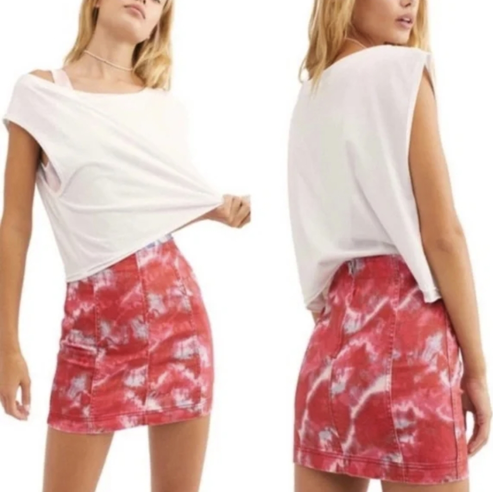 Free People "Modern Femme Flamingo Flame" Tie Dye Denim Mini Skirt Size 2 - Picture 5 of 8